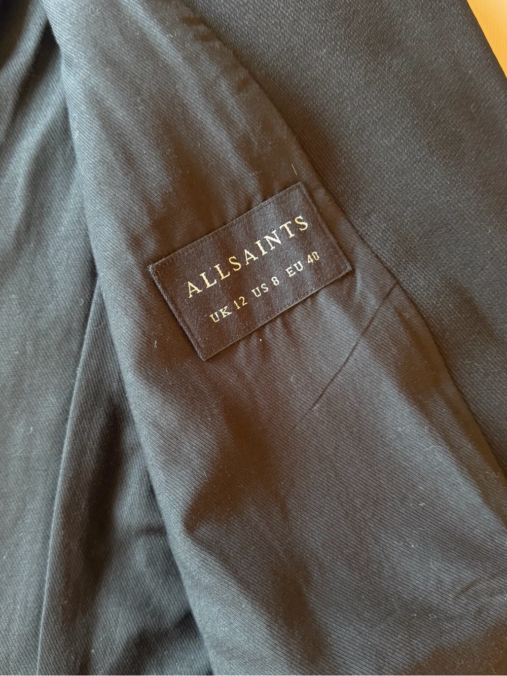 AllSaints Black Relaxed Tailored Blazer - Picture 6 of 7